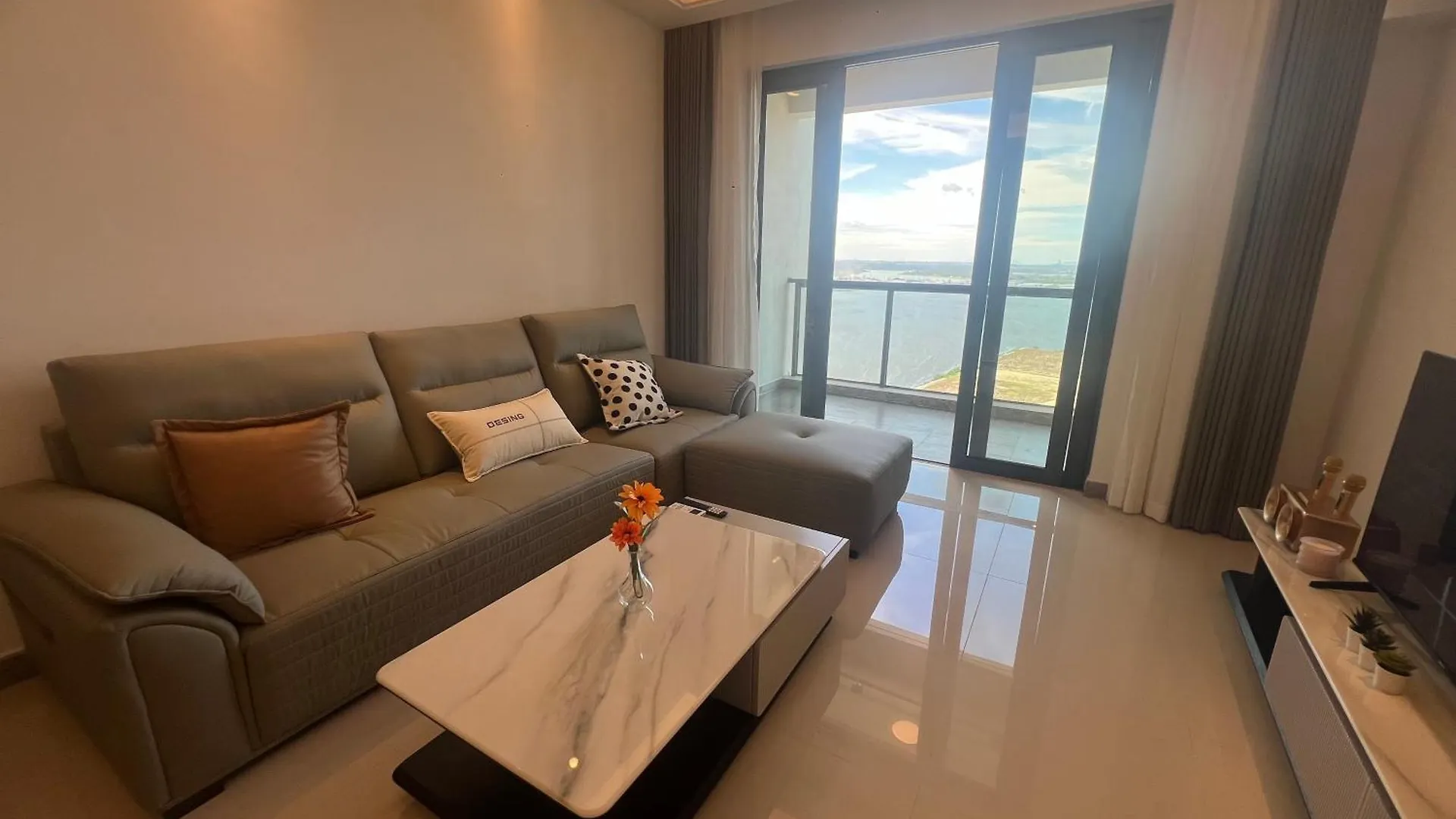 Ferienwohnung R&F 2R2B Unit Full Seaview Johor Bahru 0*,  Ma­lay­sia